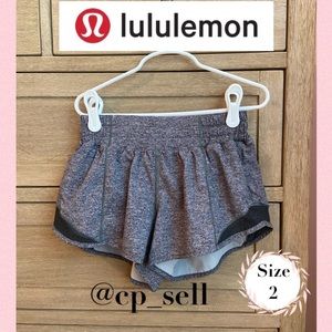 Lululemon Hotty Hot Shorts 2.5”
